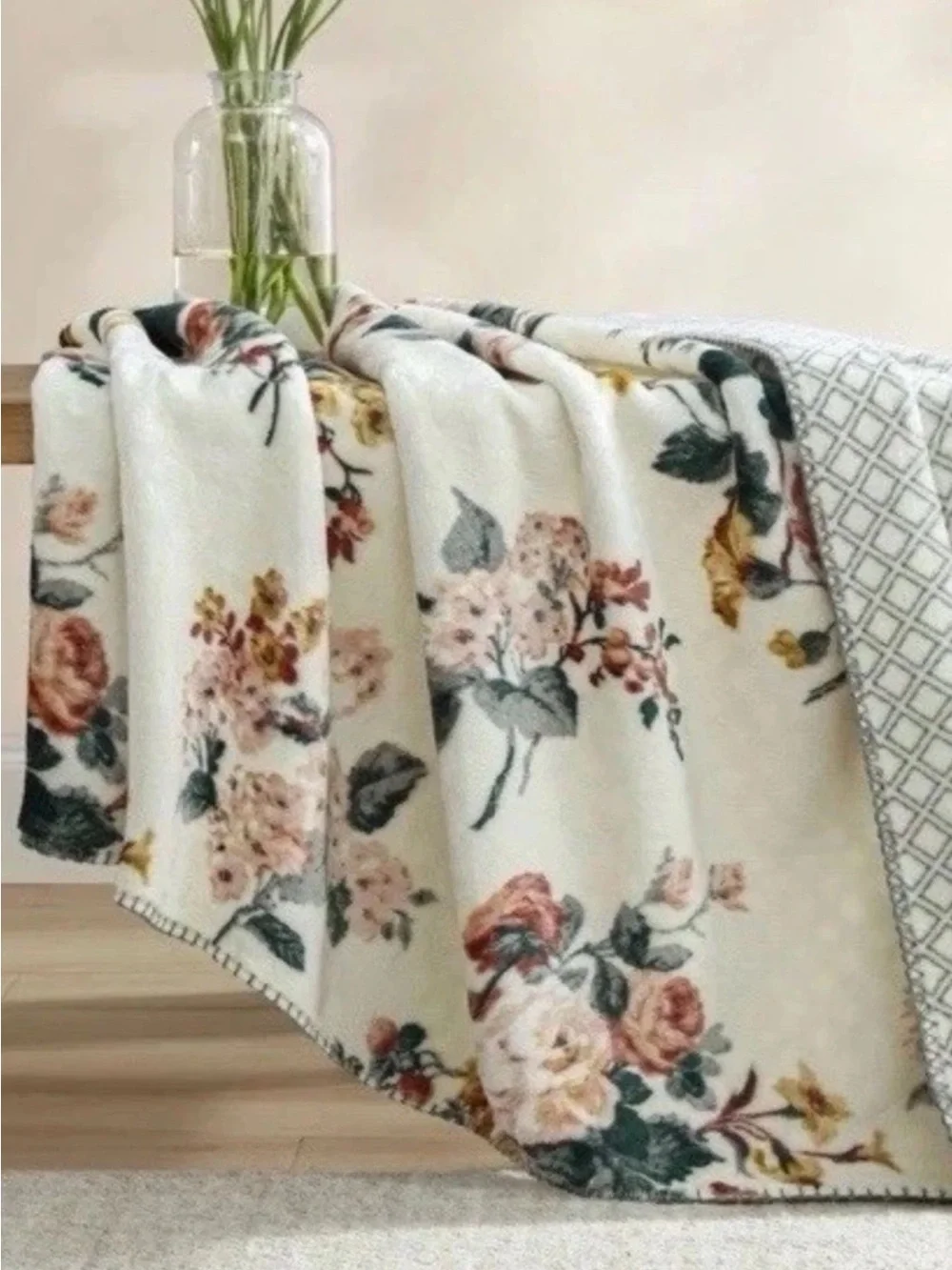 Laura Ashley ~ Rosemore Tan Floral Reversible Coco Flannel Throw Blanket 50 X 70